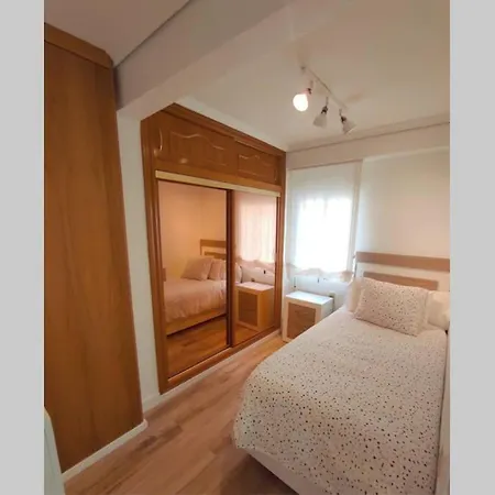 Adela Beach Apartment, Lujo En 1ª Linea De Playa Benidorm Exterior photo