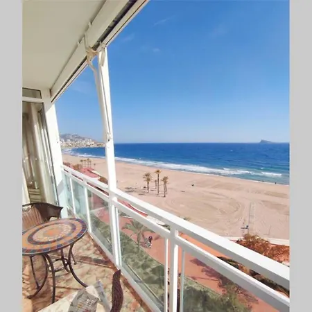 Adela Beach Apartment, Lujo En 1ª Linea De Playa Benidorm Exterior photo