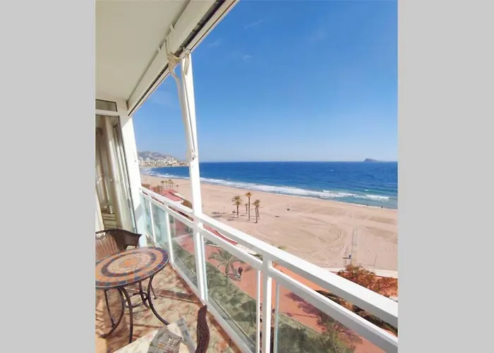 Adela Beach Apartment, Lujo En 1ª Linea De Playa